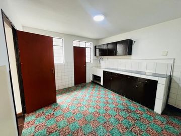 ALQUILER DE CASA DE 2 PISOS – IDEAL PARA EMPRESAS (RUC 20) – PUEBLO LIBRE