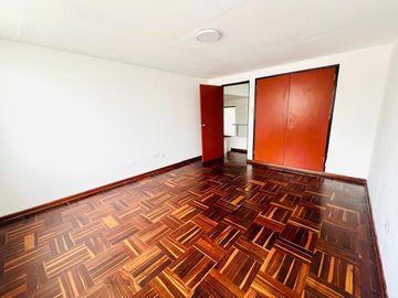 ALQUILER DE CASA DE 2 PISOS – IDEAL PARA EMPRESAS (RUC 20) – PUEBLO LIBRE