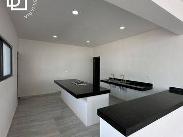 Espectacular casa en venta de una planta con 4 recamaras y amplia alberca