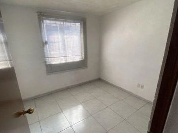 BONITA Y AMPLIA CASA EN RECUPERACIÓN BANCARIA (NO CREDITOS), EXCELENTE UBICACIÓN EN LA UH VALLE DEL TENAYO TLALNEPANTLA, A UNOS MINUTOS DE LA CDMX!!!
