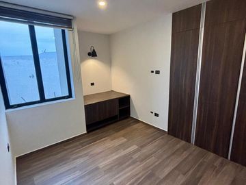 Hermosa Casa en Sendas Capital norte con seguridad 24/7.