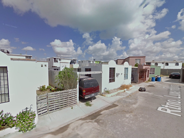 Casa 🏡 de oportunidad en Rtno. Luxemburgo, Hacienda las Fuentes, Reynosa, Tamps., México✨💵