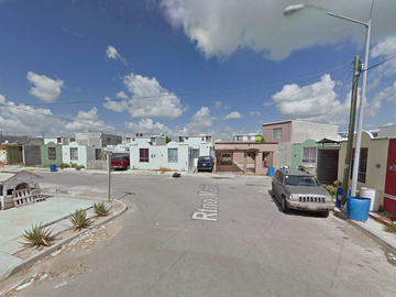 Casa 🏡 de oportunidad en Rtno. Luxemburgo, Hacienda las Fuentes, Reynosa, Tamps., México✨💵