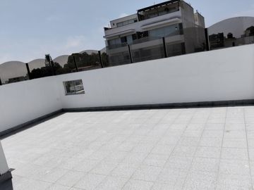 SURCO -ALQUILO    Depto DUPLEX  190 M2.  4dorm,4baños