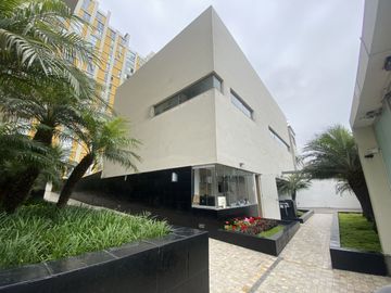 Oportunidad de Venta de Departamento en Miraflores