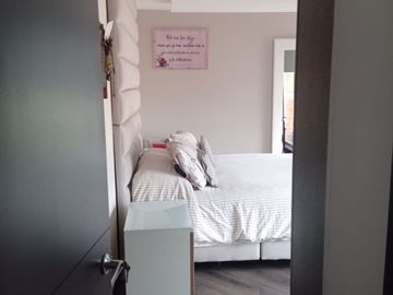 SE VENDE APARTAMENTO EN GRAN GRANADA