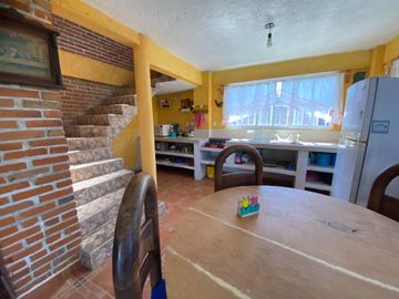 Casa en Venta sola con alberca jardín amplio en Yautepec Morelos