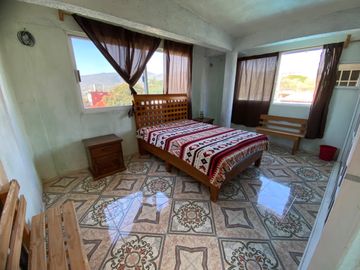 Casa en Venta sola con alberca jardín amplio en Yautepec Morelos