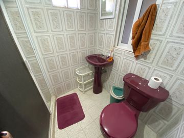 Casa en Venta sola con alberca jardín amplio en Yautepec Morelos