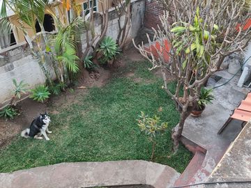 Se vende Casa de una sola planta con 2 recámaras en  200 m2 de construcción. Colonia El Empleado, Cuernavaca, Mor.