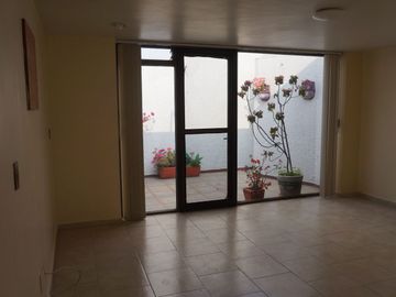 CASA EN RENTA JARDINES DE SAN MATEO