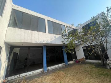 VENTA CASA EN FRACCIONAMIENTO PEDREGAL DE VISTA HERMOSA QUERETARO