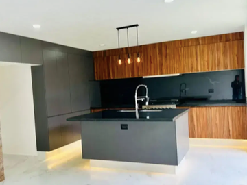 CASA EN VENTA PARQUE ZACATECAS LOMAS DE ANGELÓPOLIS III