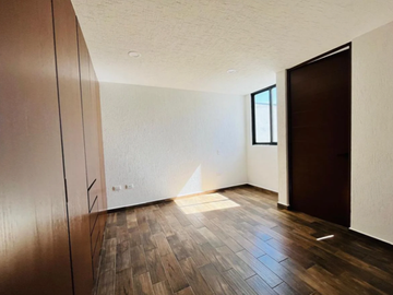 CASA EN VENTA PARQUE ZACATECAS LOMAS DE ANGELÓPOLIS III