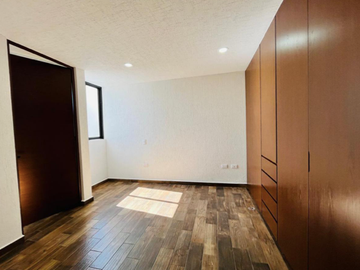 CASA EN VENTA PARQUE ZACATECAS LOMAS DE ANGELÓPOLIS III