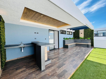 CASA EN VENTA PARQUE ZACATECAS LOMAS DE ANGELÓPOLIS III