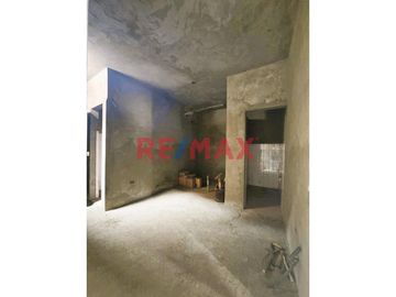 VENTA DE TERRENO EN ZONA ESTRATÉGICA DE SAN MARTIN DE PORRES