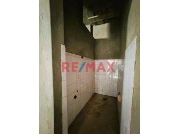 VENTA DE TERRENO EN ZONA ESTRATÉGICA DE SAN MARTIN DE PORRES
