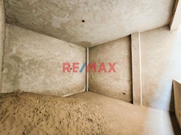 VENTA DE TERRENO EN ZONA ESTRATÉGICA DE SAN MARTIN DE PORRES