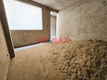 VENTA DE TERRENO EN ZONA ESTRATÉGICA DE SAN MARTIN DE PORRES