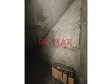 VENTA DE TERRENO EN ZONA ESTRATÉGICA DE SAN MARTIN DE PORRES