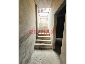 VENTA DE TERRENO EN ZONA ESTRATÉGICA DE SAN MARTIN DE PORRES