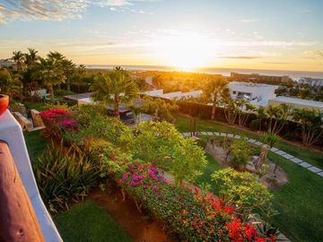 Exclusivo Condominio de 2 Recámaras con Vista al Mar en Alegranza Los Cabos