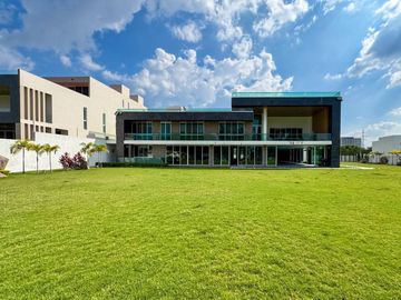 Exclusiva residencia de lujo en el prestigioso Club Atlas Norte