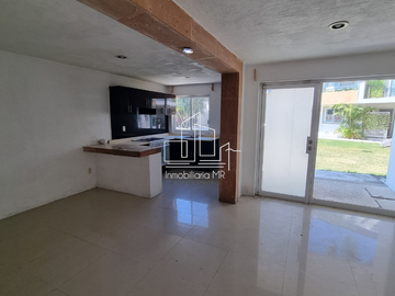 CASA EN VENTA CUAUTLA MOR