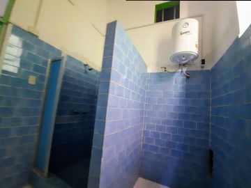 HERMOSA CASA EN 1ER PISO EN STA BEATRIZ, CERCADO DE LIMA