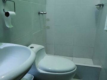 HERMOSA CASA EN 1ER PISO EN STA BEATRIZ, CERCADO DE LIMA