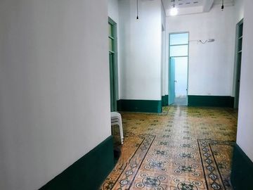HERMOSA CASA EN 1ER PISO EN STA BEATRIZ, CERCADO DE LIMA