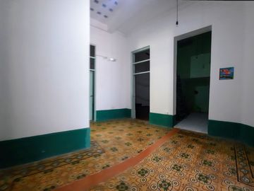 HERMOSA CASA EN 1ER PISO EN STA BEATRIZ, CERCADO DE LIMA