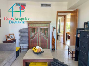 Sofisticación y confort en Playa Diamante: vive el lujo con acceso a club de playa