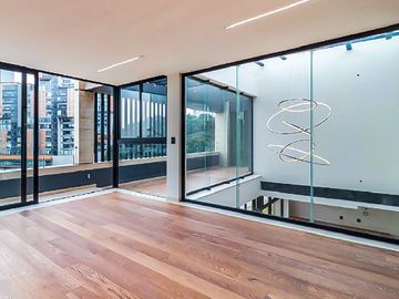 Residencia En Venta En Bosque Real, A Estrenar, 5 Recámaras, Lista Para Habitar, Lujo Y Vaguardia