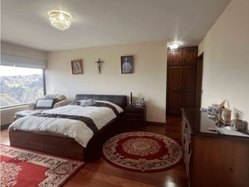 DEPARTAMENTO DE VENTA 3 DORMITORIOS GONZALEZ SUAREZ QUITO