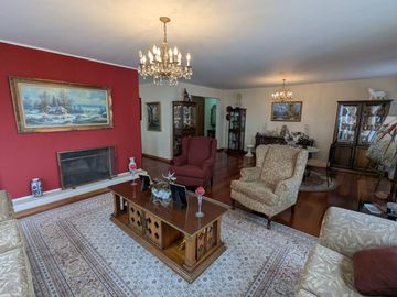DEPARTAMENTO DE VENTA 3 DORMITORIOS GONZALEZ SUAREZ QUITO
