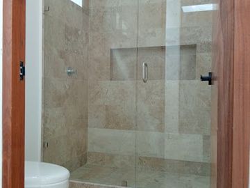 CASA EN VENTA EN VIA CUMBRES CANCUN