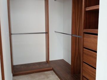 CASA EN VENTA EN VIA CUMBRES CANCUN