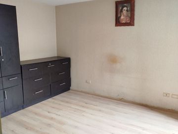 VENTA DE DEPARTAMENTO EN LOS PRADOS, CHACLACAYO