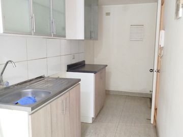 VENTA DE DEPARTAMENTO EN LOS PRADOS, CHACLACAYO