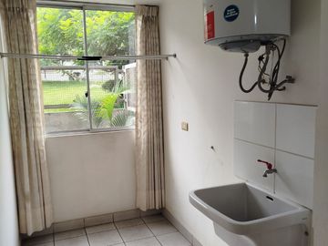 VENTA DE DEPARTAMENTO EN LOS PRADOS, CHACLACAYO