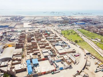 SE VENDE LOCAL INDUSTRIAL DE 1240 M2 EN EL CALLAO