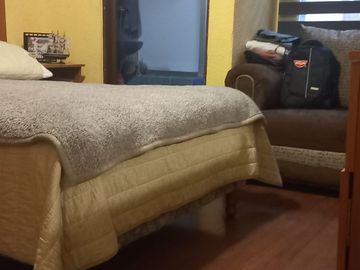 OPORTUNIDAD PARA 2 FAMILIAS, RESTAURANTE, ESCUELA, SPA, DENTISTA