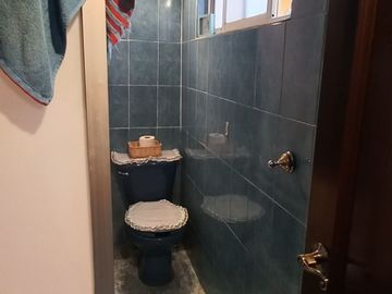 OPORTUNIDAD PARA 2 FAMILIAS, RESTAURANTE, ESCUELA, SPA, DENTISTA