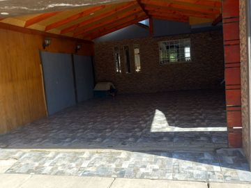 SE VENDE CASA 180M2 , COMUNA DE BUIN