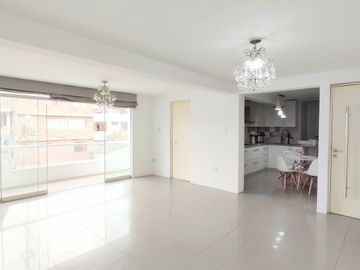 ¡Vive con Espacio y Comodidad! Departamento de 130 m² en 3er Piso