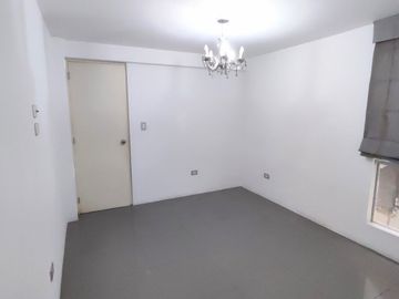 ¡Vive con Espacio y Comodidad! Departamento de 130 m² en 3er Piso