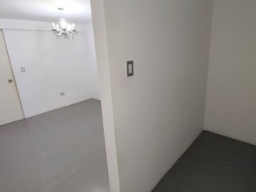 ¡Vive con Espacio y Comodidad! Departamento de 130 m² en 3er Piso