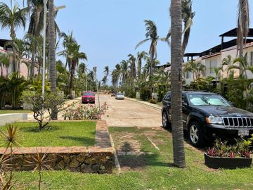 VENDO VILLA FRACCIONAMIENTO TERRASOL PLAYA BONFIL ACAPULCO